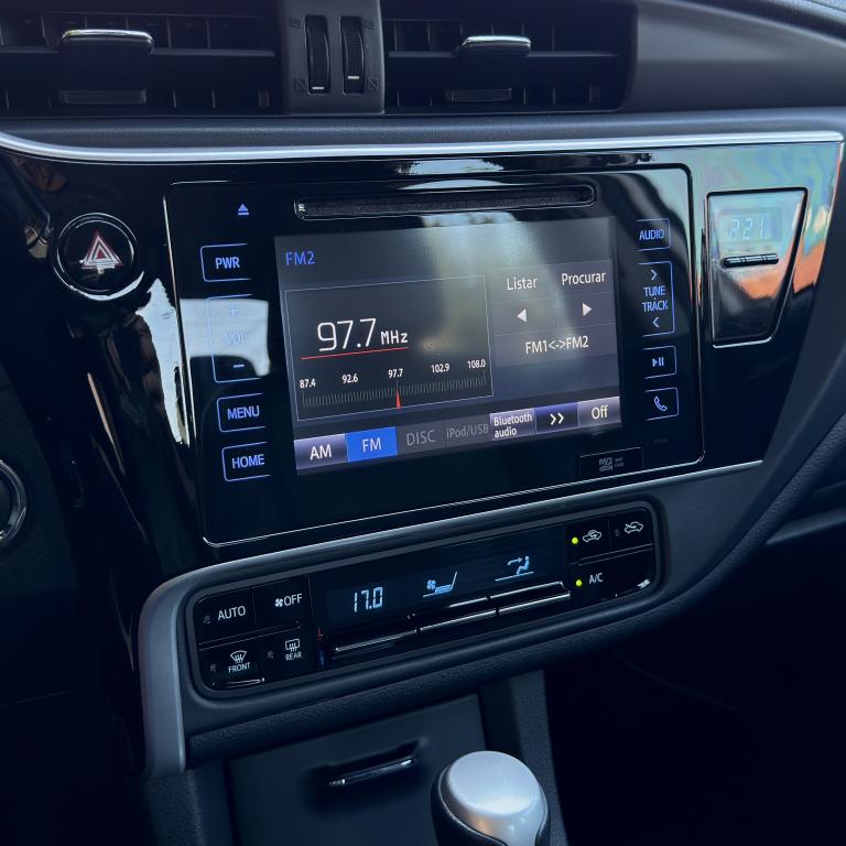 TOYOTA Corolla - Foto