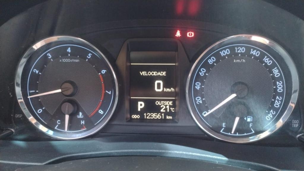 TOYOTA Corolla - Foto