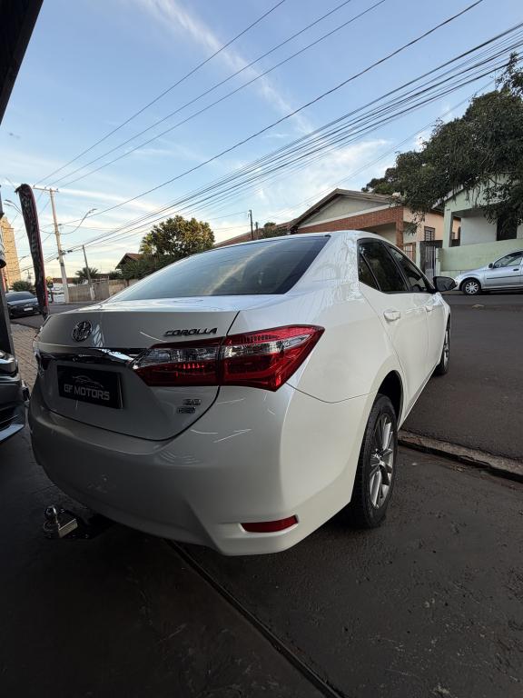 TOYOTA Corolla - Foto