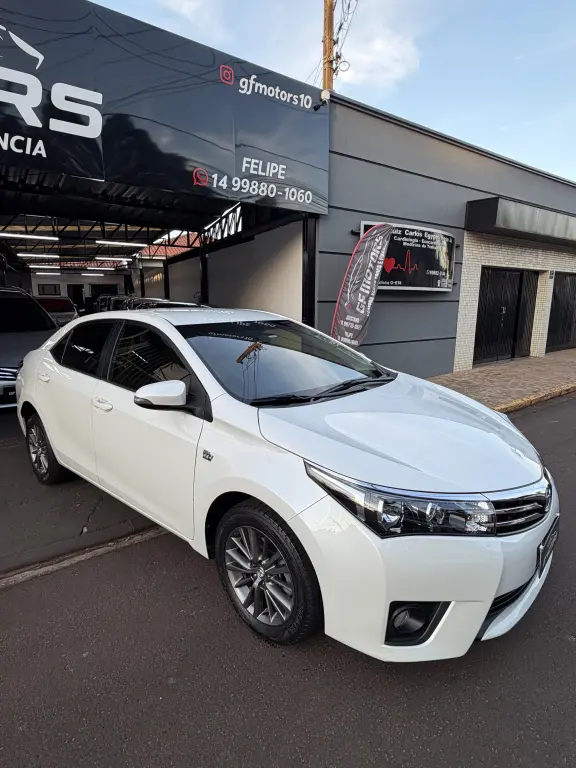 TOYOTA Corolla - Foto