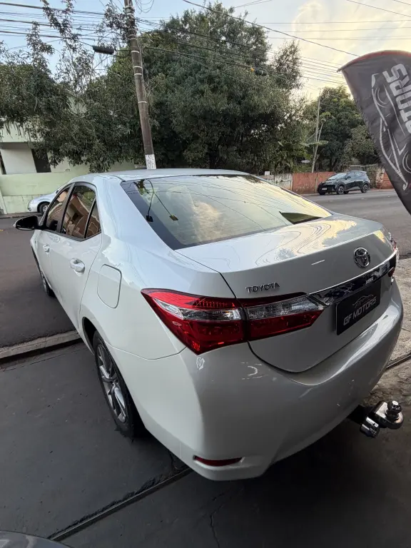 TOYOTA Corolla - Foto