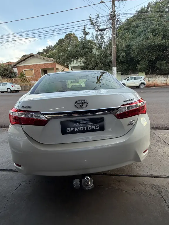 TOYOTA Corolla - Foto