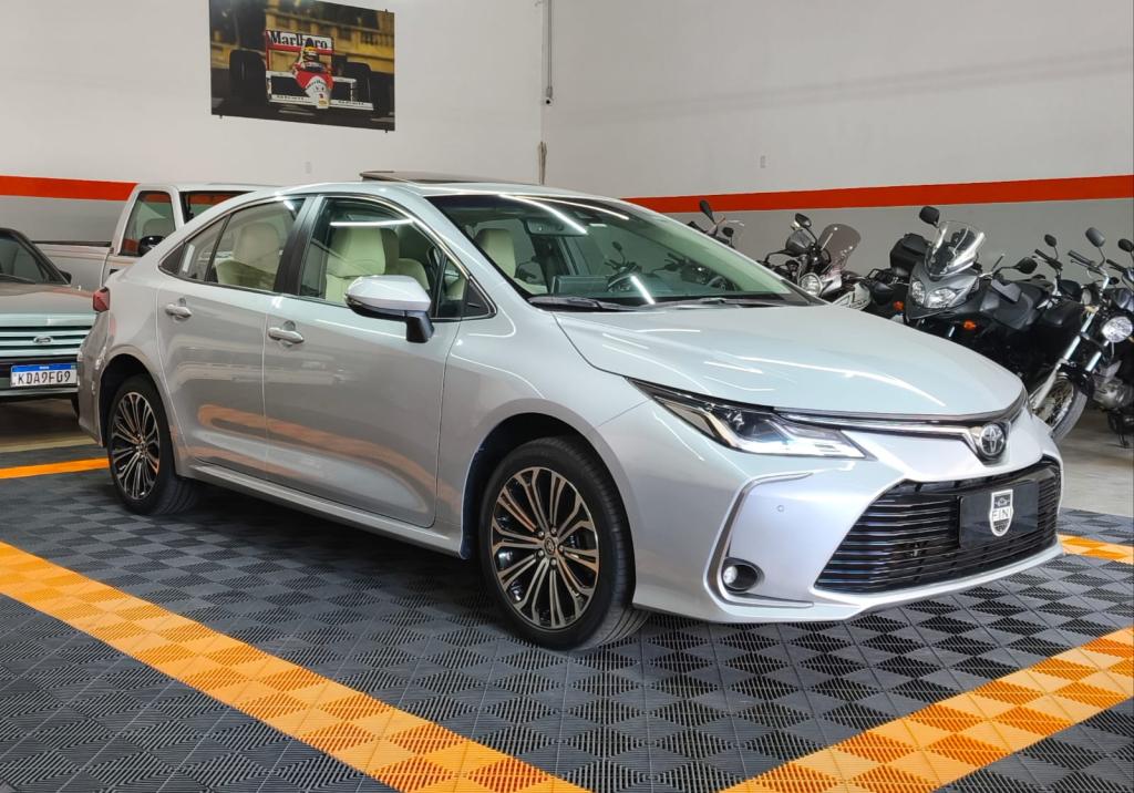 TOYOTA Corolla - Foto