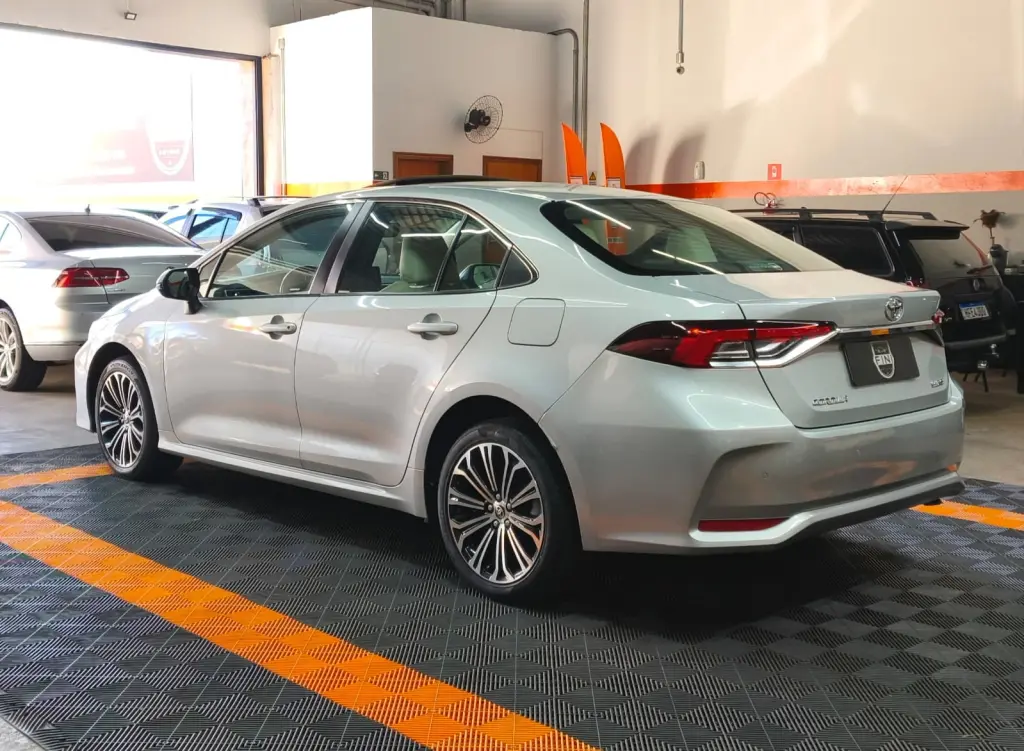 TOYOTA Corolla - Foto