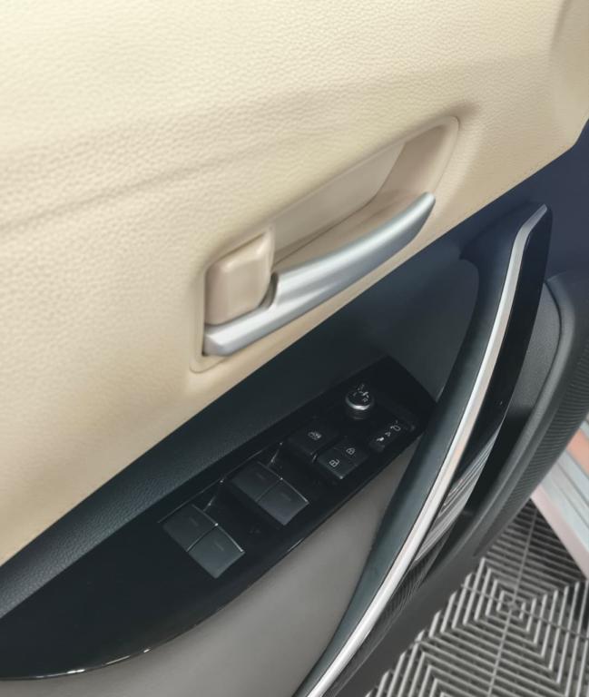 TOYOTA Corolla - Foto