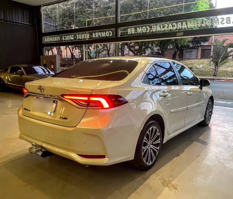 TOYOTA Corolla - Foto