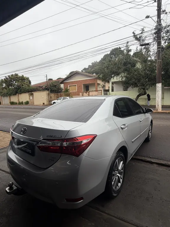 TOYOTA Corolla - Foto