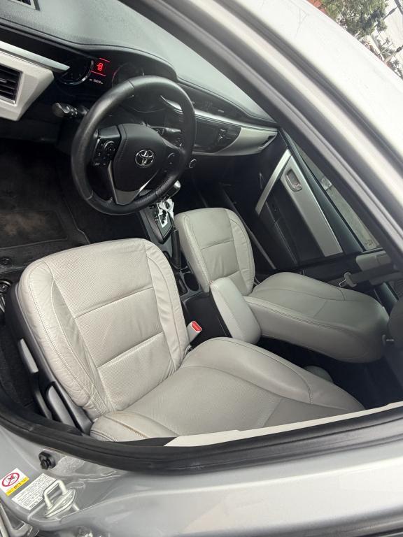 TOYOTA Corolla - Foto