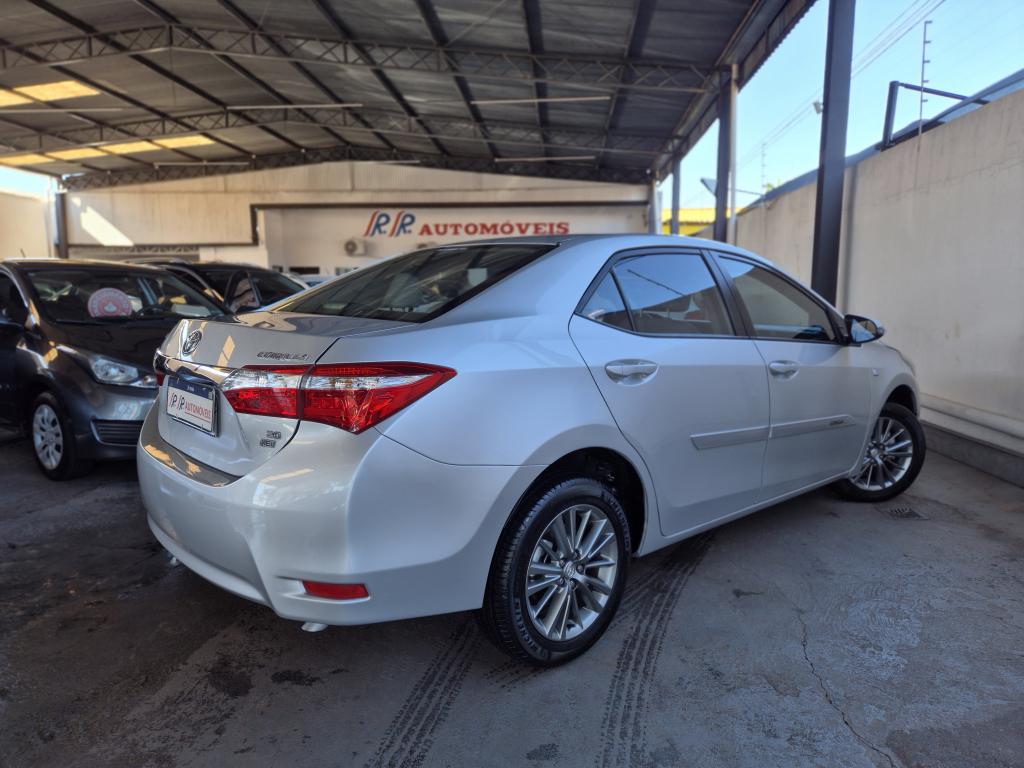TOYOTA Corolla - Foto