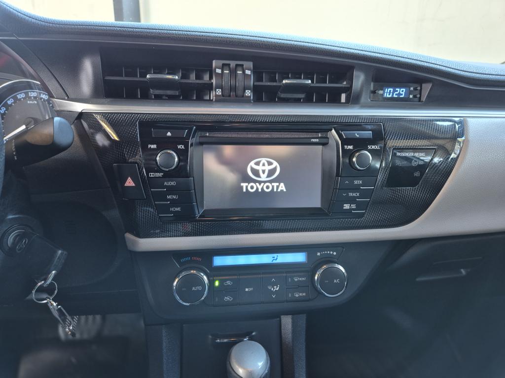 TOYOTA Corolla - Foto