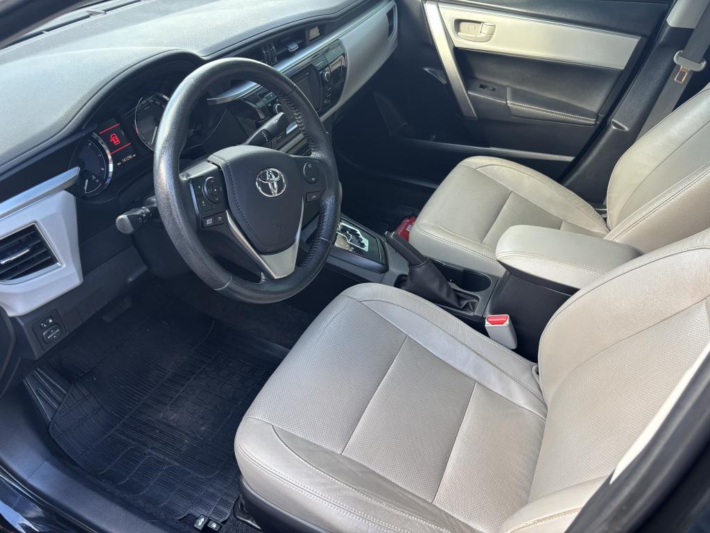 TOYOTA Corolla - Foto