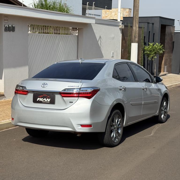 TOYOTA Corolla - Foto