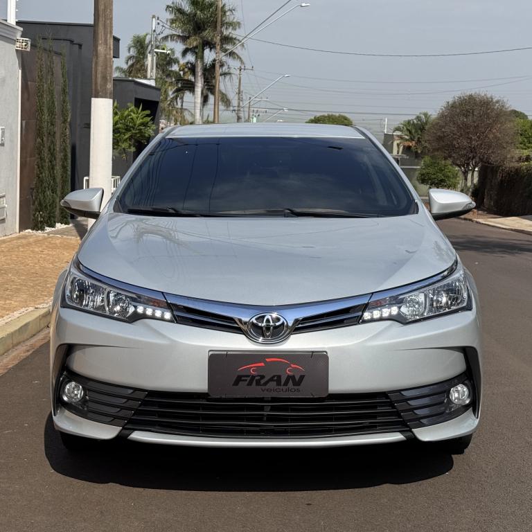 TOYOTA Corolla - Foto