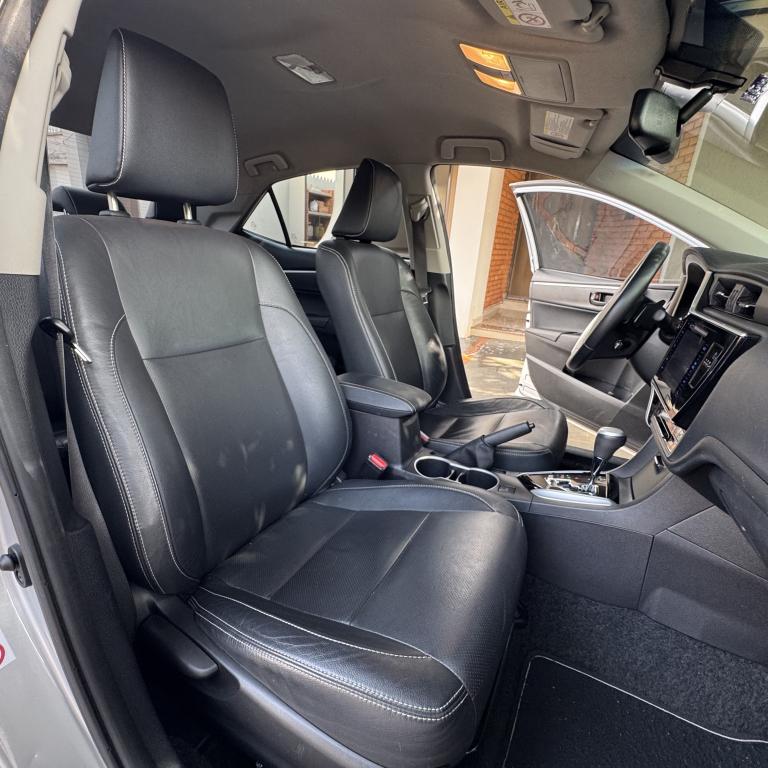 TOYOTA Corolla - Foto