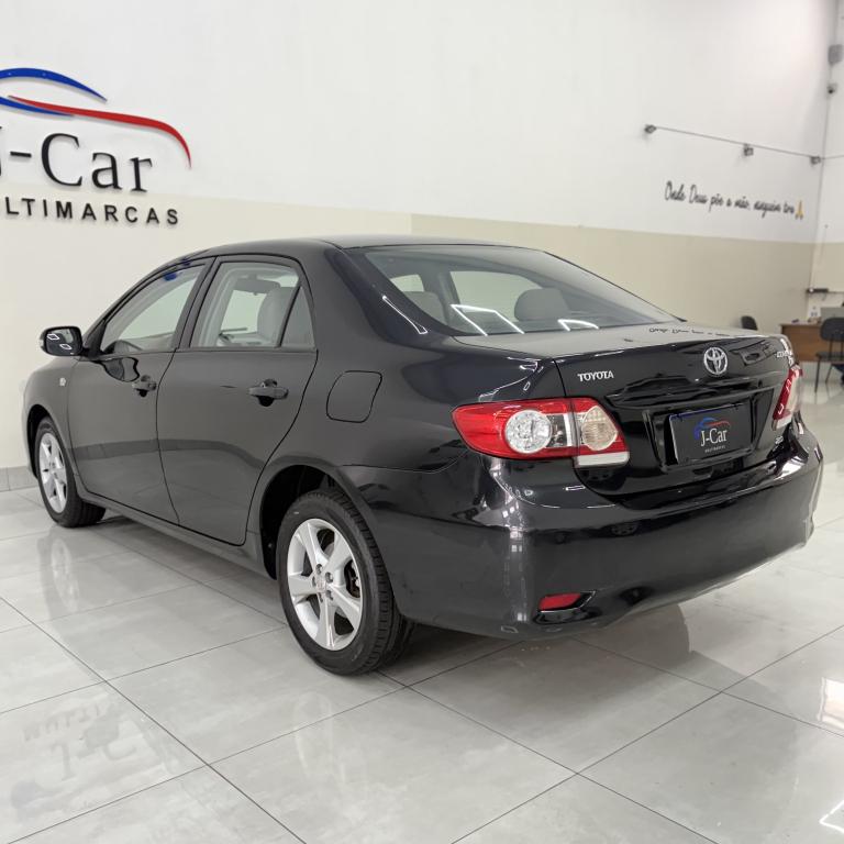 TOYOTA Corolla - Foto