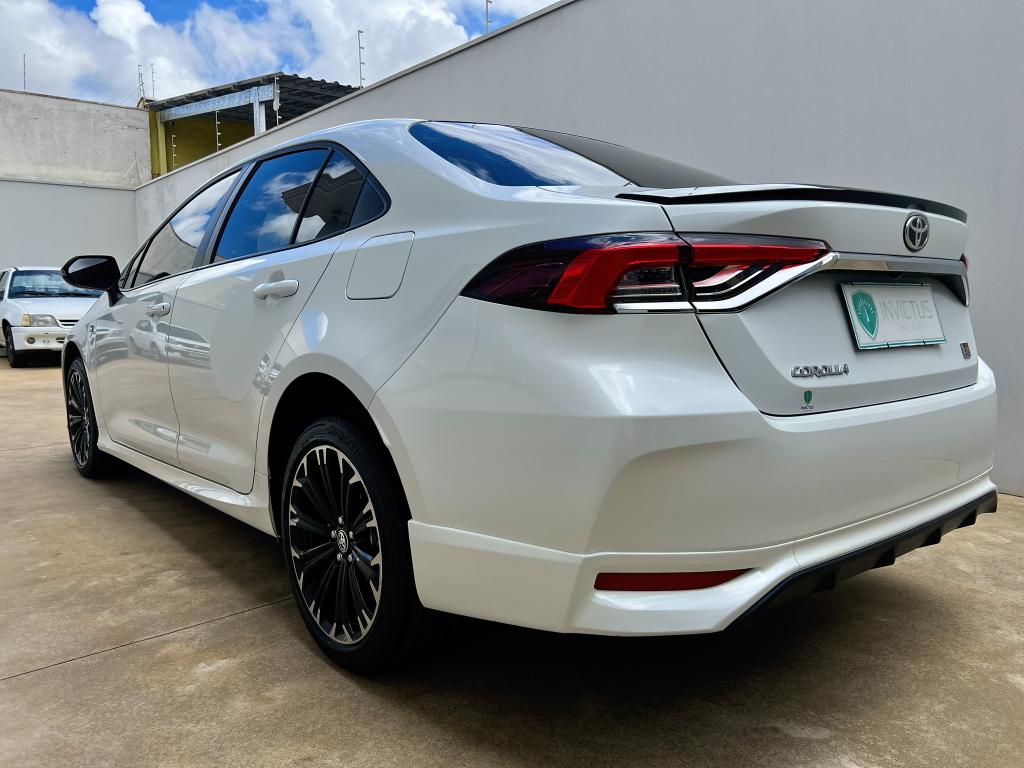 TOYOTA Corolla - Foto