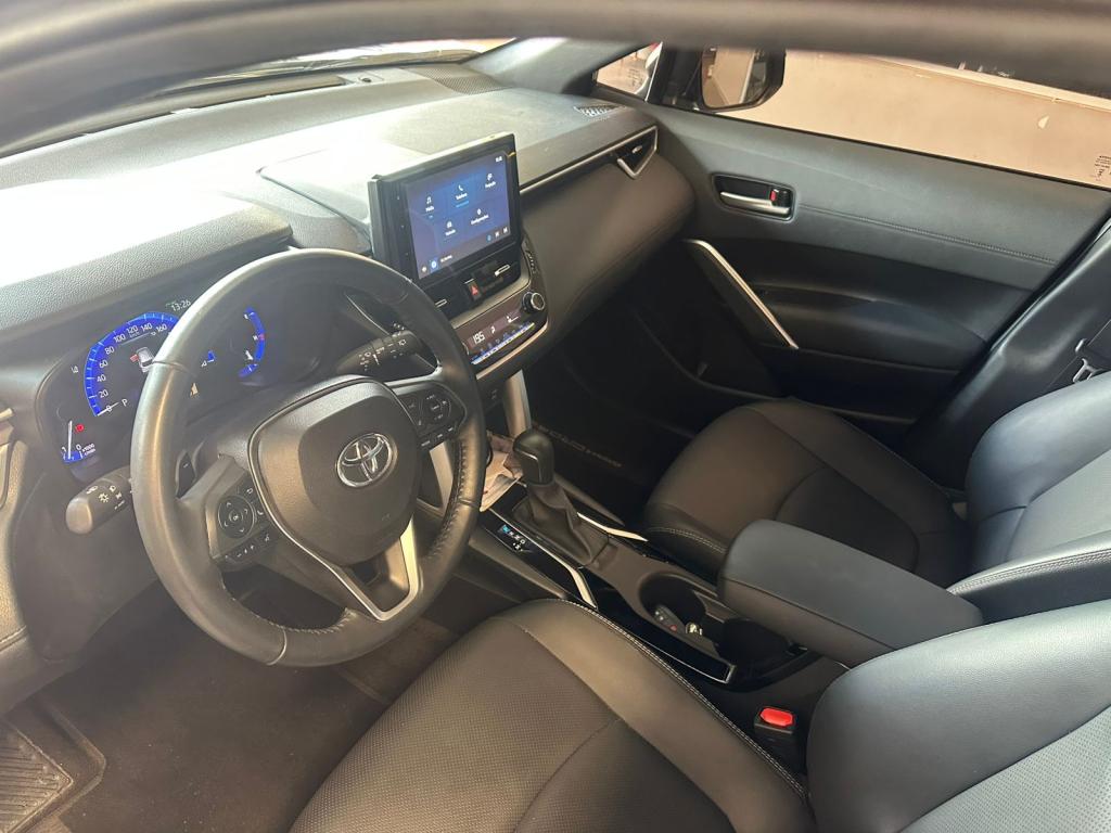 TOYOTA Corolla Cross - Foto