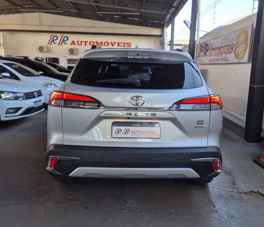 TOYOTA Corolla Cross - Foto