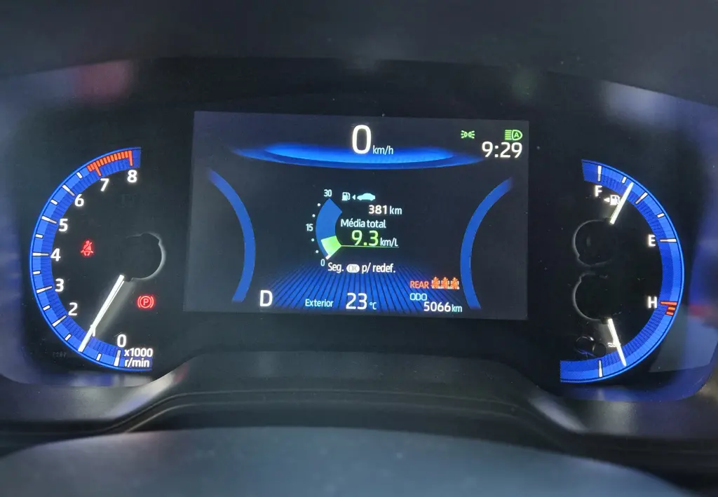 TOYOTA Corolla Cross - Foto