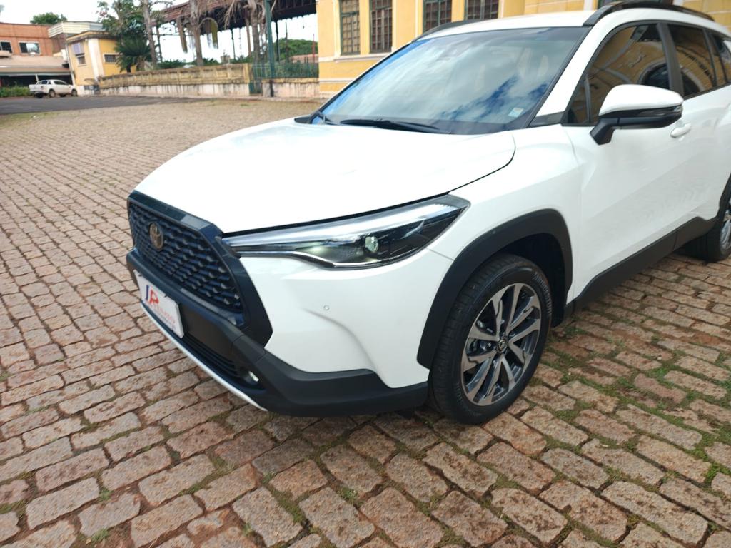 TOYOTA Corolla Cross - Foto