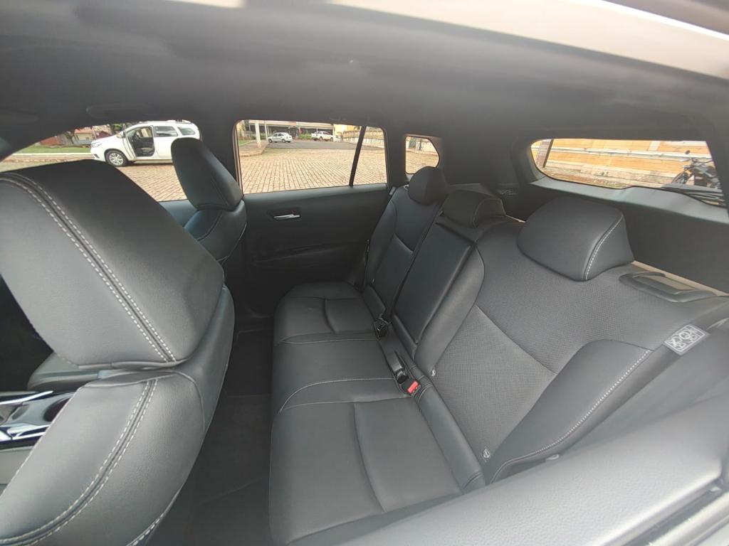 TOYOTA Corolla Cross - Foto