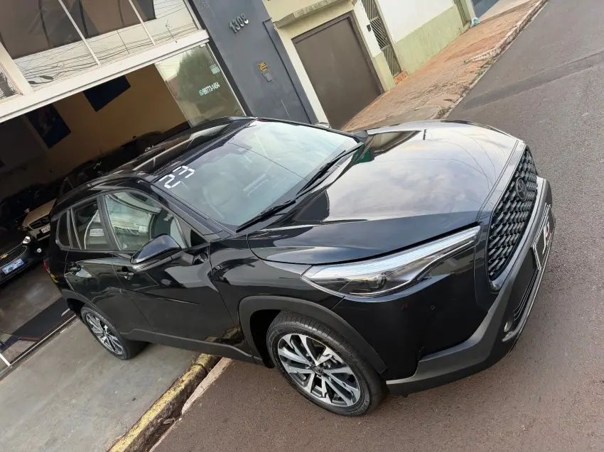 TOYOTA Corolla Cross - Foto