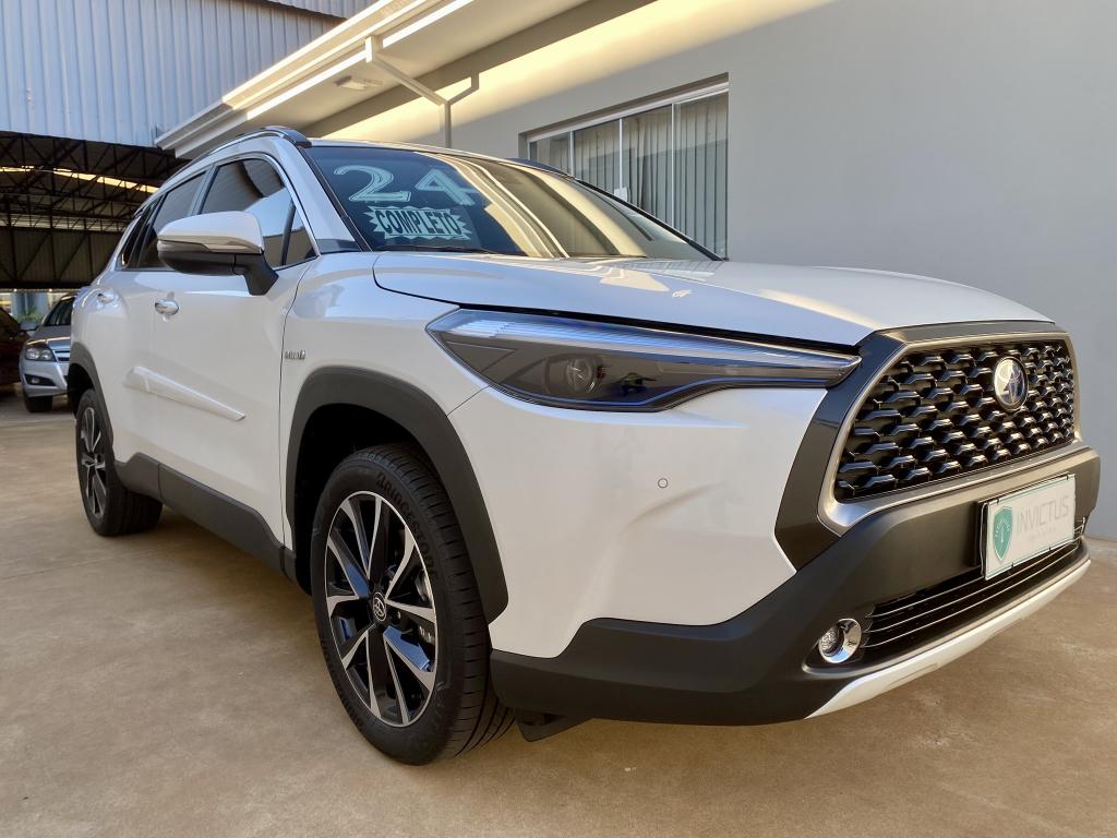 TOYOTA Corolla Cross - Foto