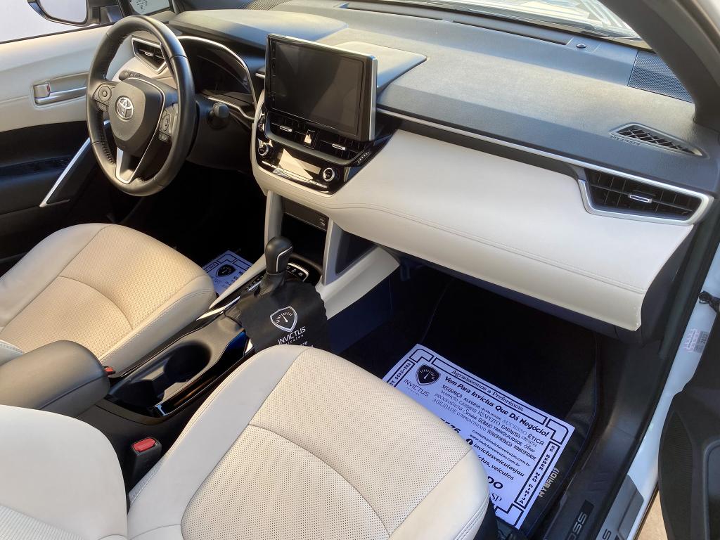 TOYOTA Corolla Cross - Foto