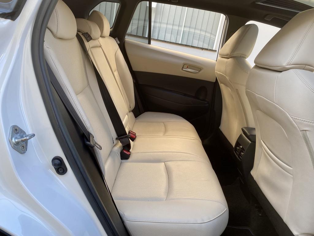 TOYOTA Corolla Cross - Foto