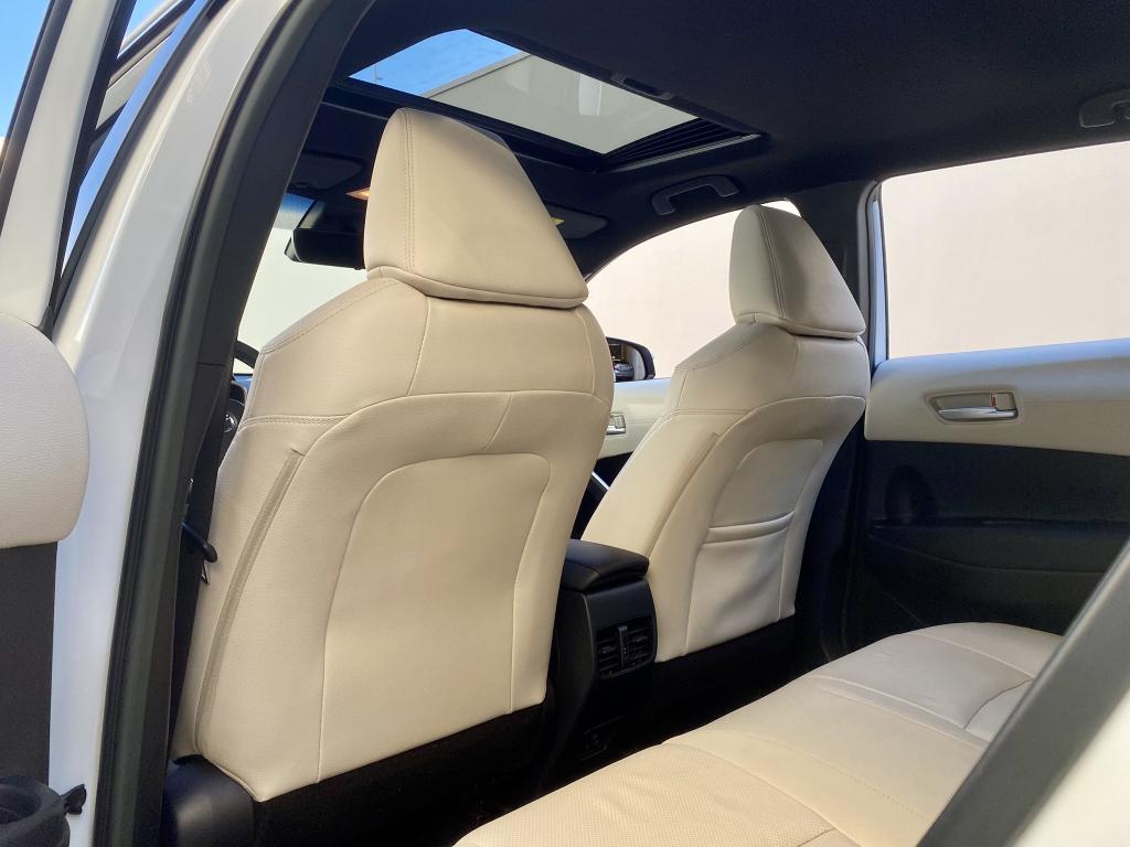 TOYOTA Corolla Cross - Foto