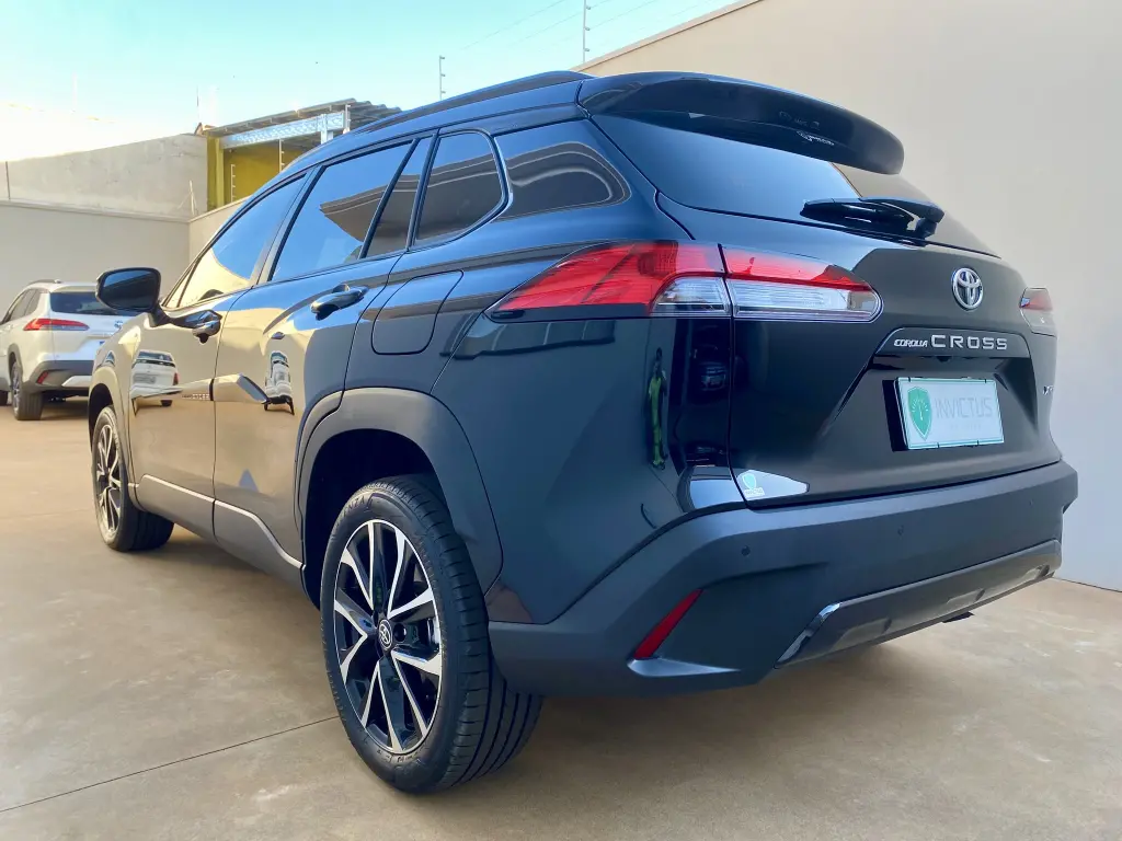 TOYOTA Corolla Cross - Foto