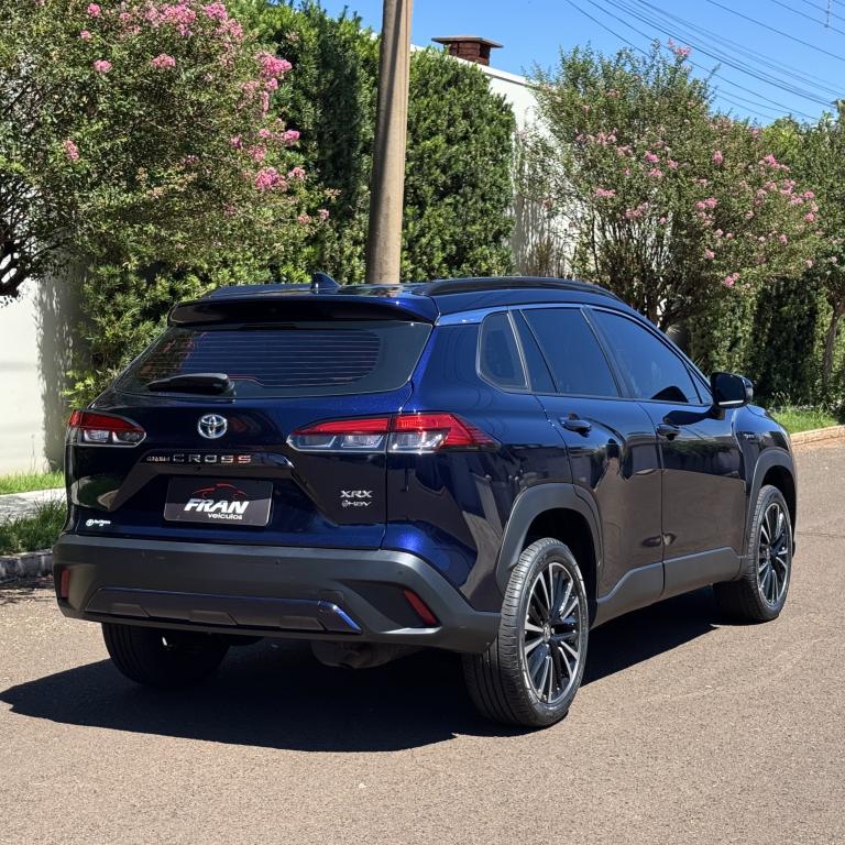 TOYOTA Corolla Cross - Foto