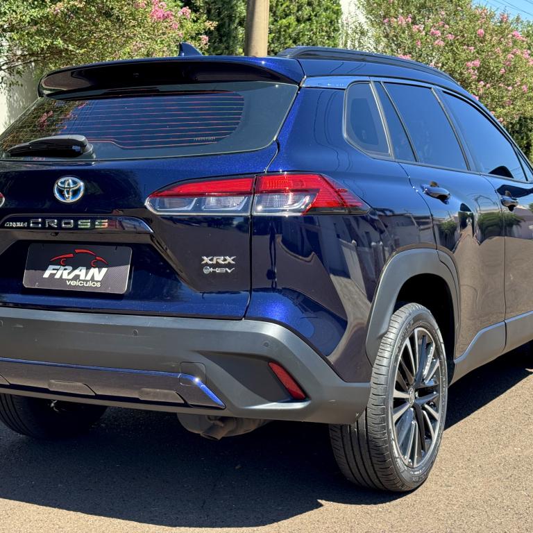 TOYOTA Corolla Cross - Foto