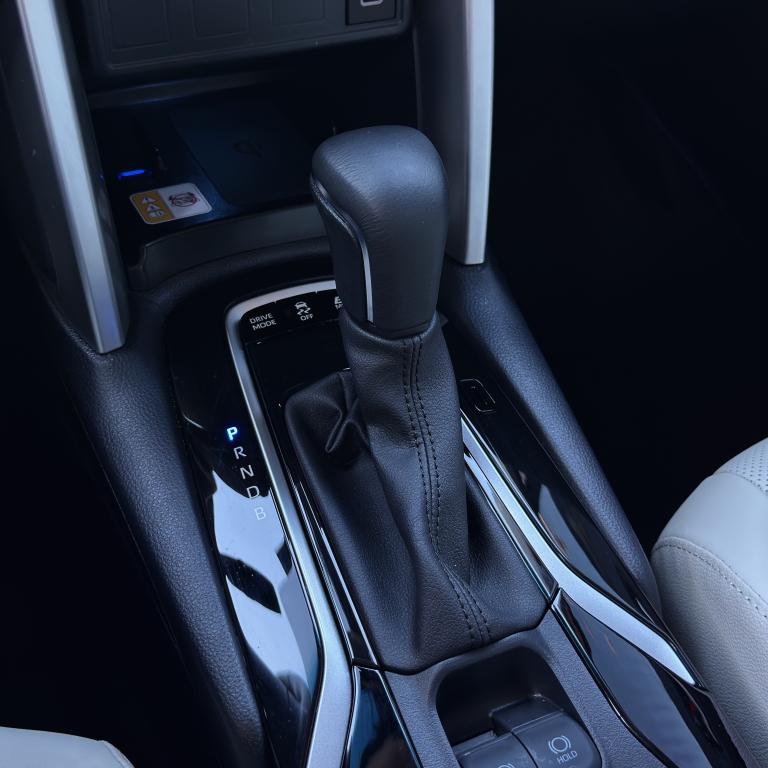 TOYOTA Corolla Cross - Foto