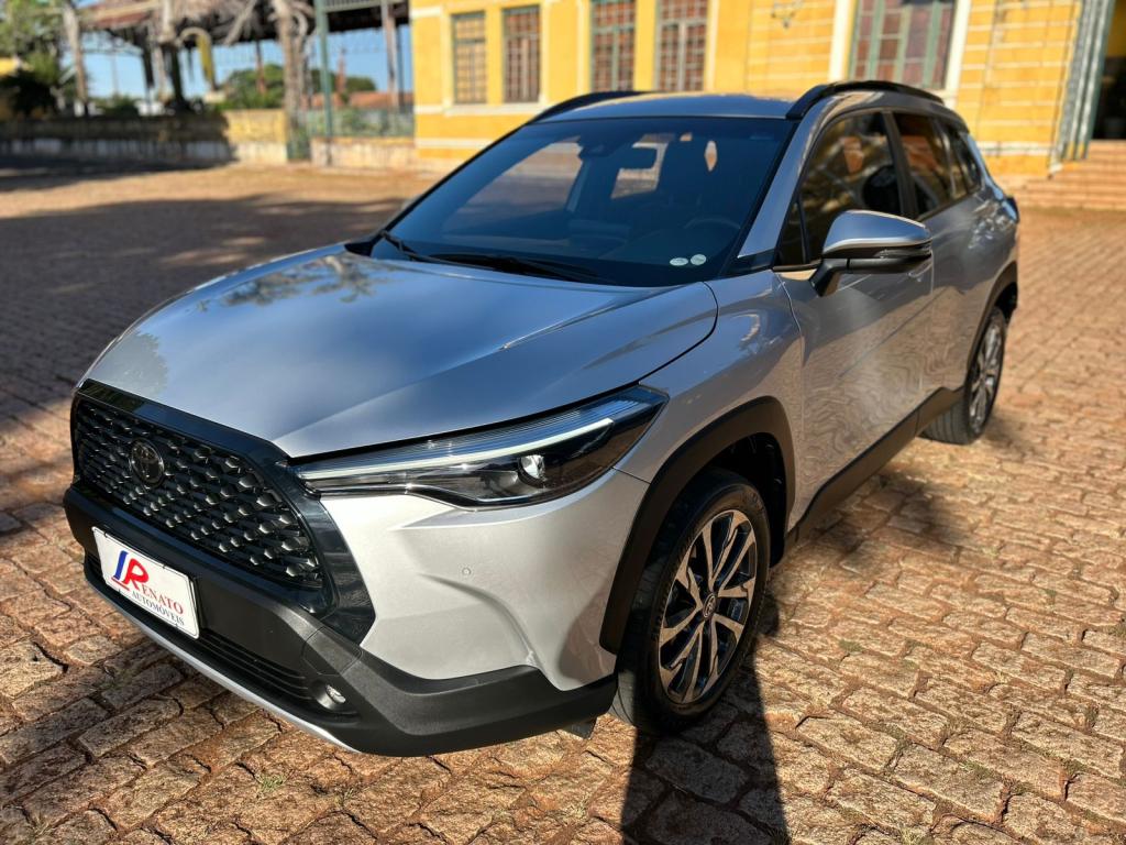 TOYOTA Corolla Cross - Foto