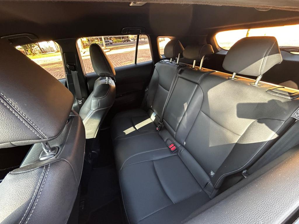 TOYOTA Corolla Cross - Foto