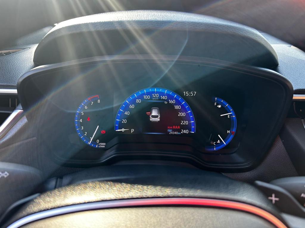 TOYOTA Corolla Cross - Foto