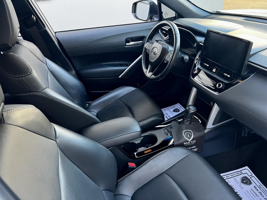 TOYOTA Corolla Cross - Foto