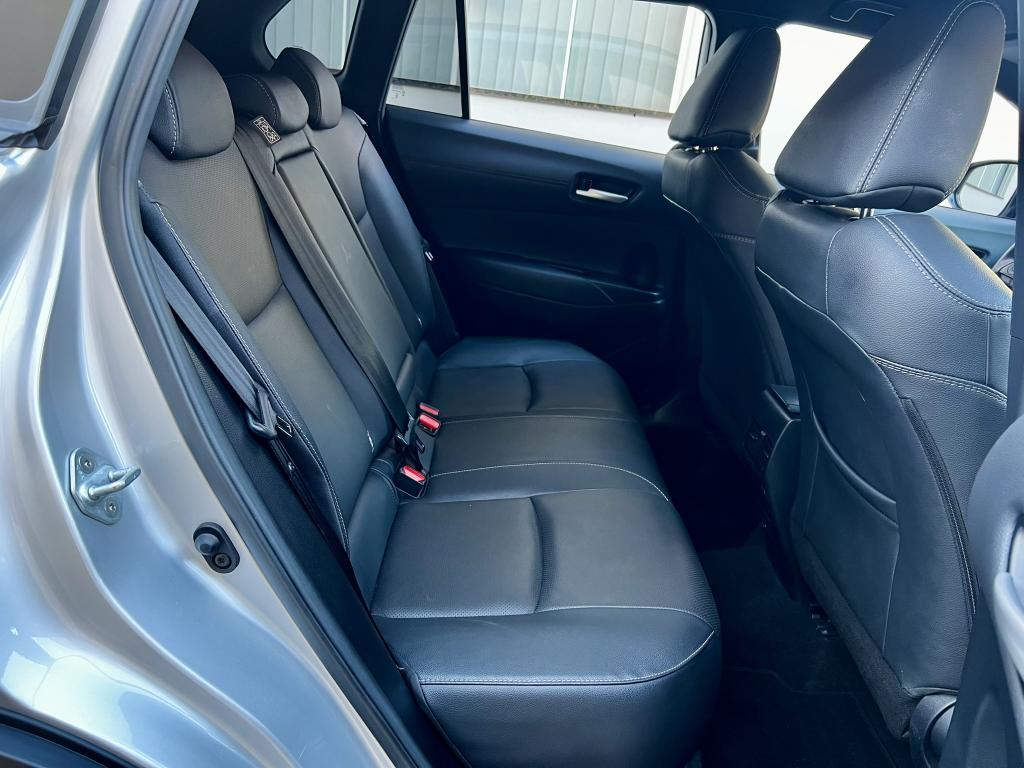 TOYOTA Corolla Cross - Foto