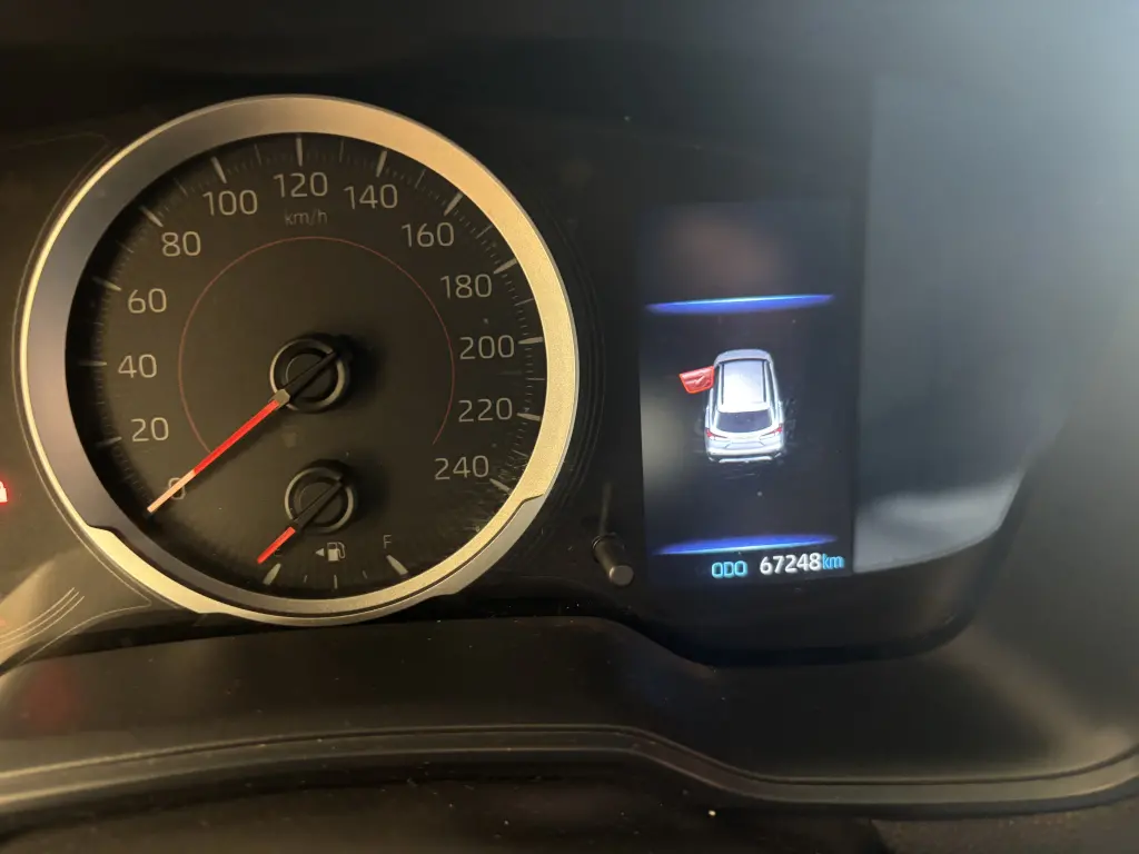 TOYOTA Corolla Cross - Foto