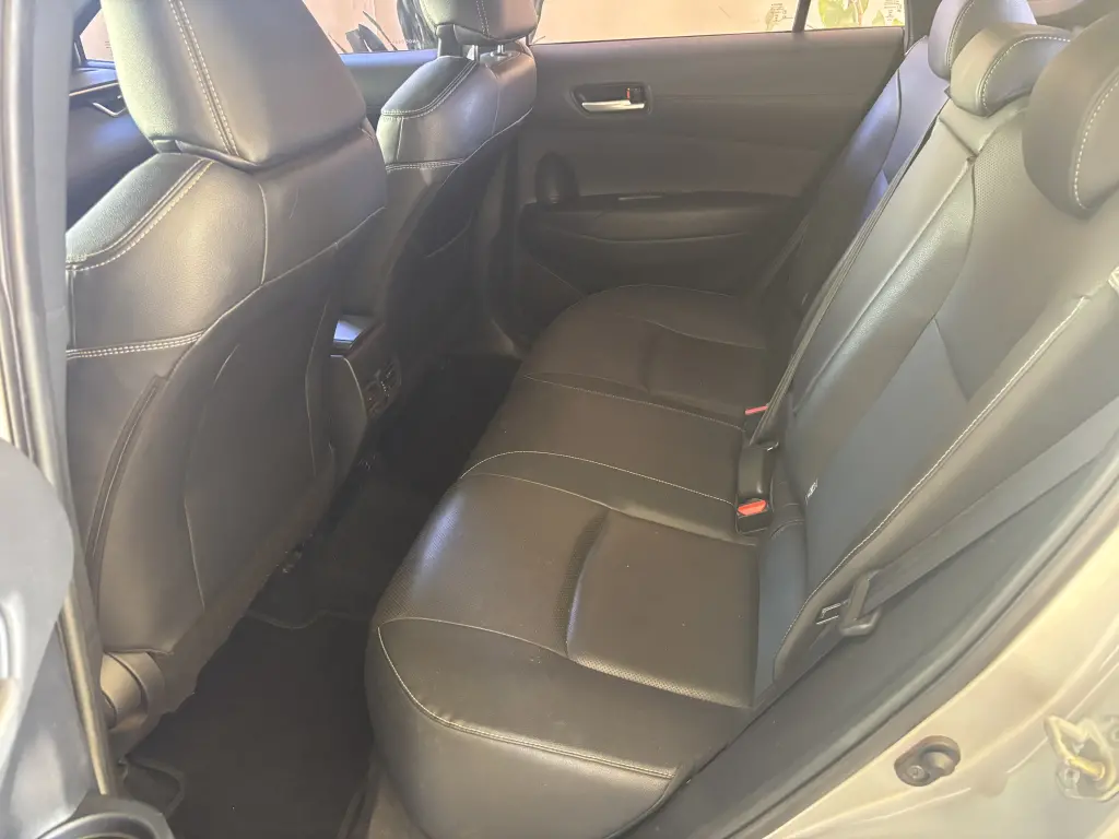 TOYOTA Corolla Cross - Foto