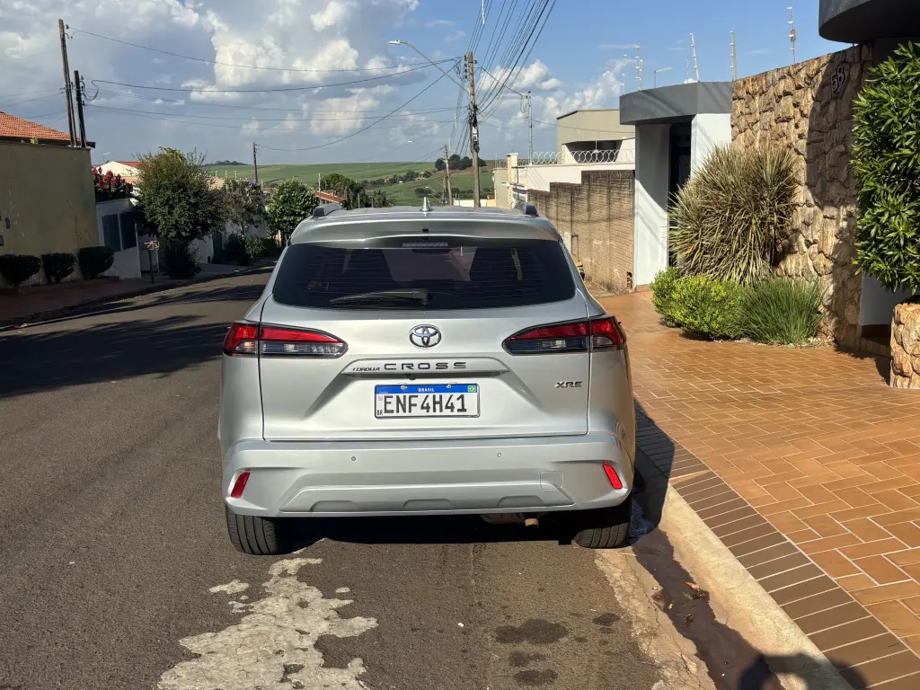 TOYOTA Corolla Cross - Foto