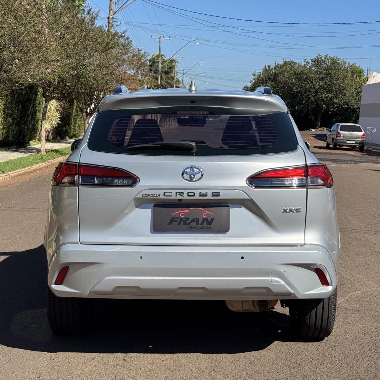 TOYOTA Corolla Cross - Foto