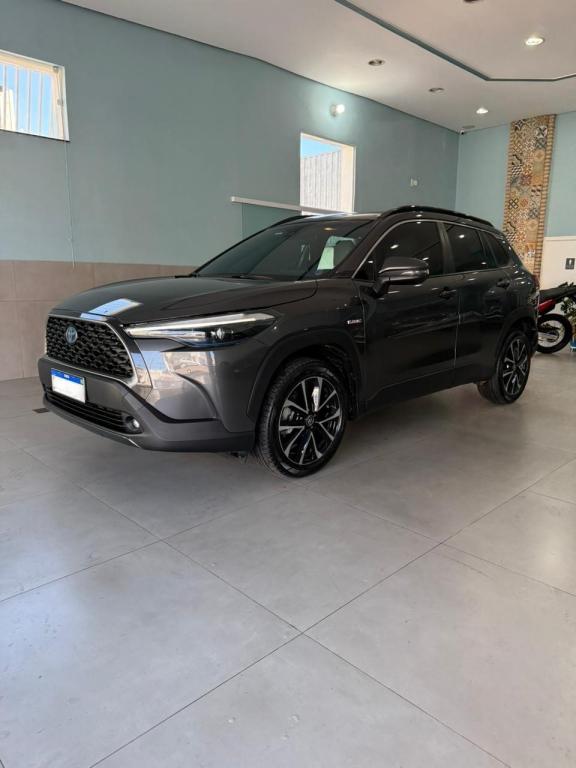 TOYOTA Corolla Cross - Foto