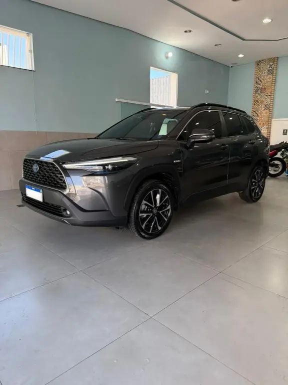 TOYOTA Corolla Cross - Foto