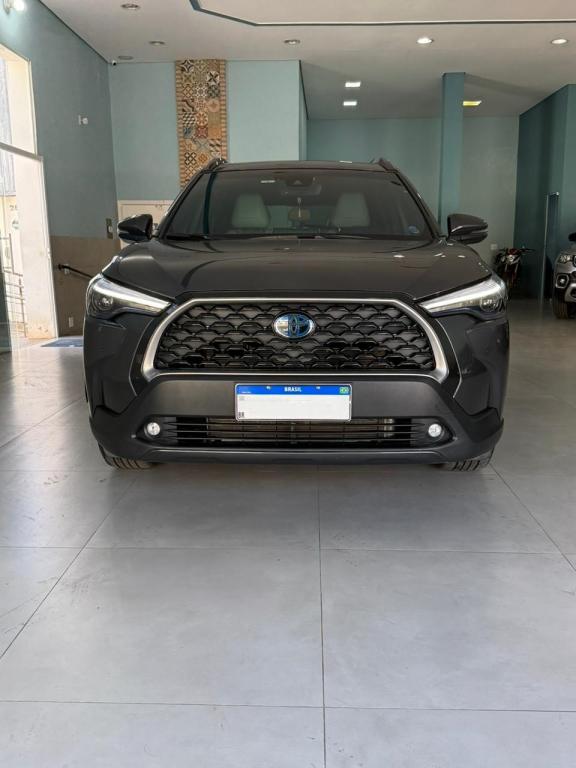 TOYOTA Corolla Cross - Foto