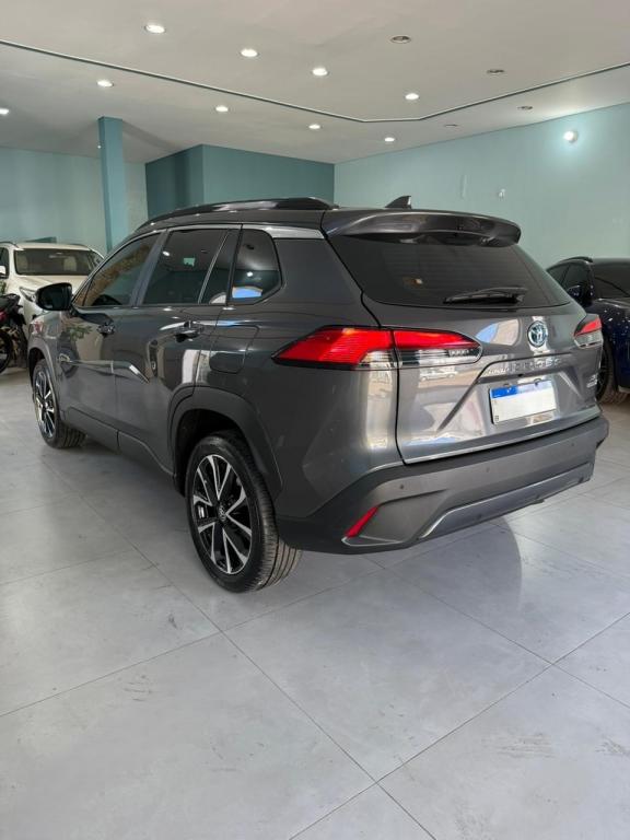 TOYOTA Corolla Cross - Foto