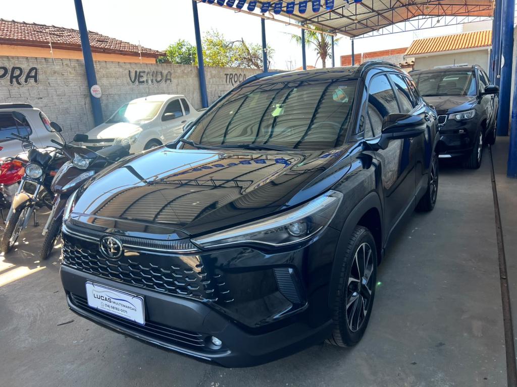 TOYOTA Corolla Cross - Foto