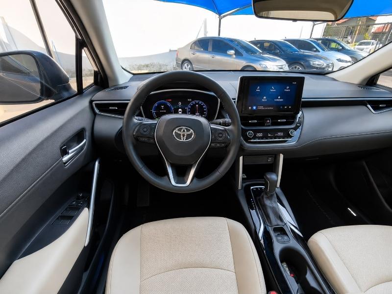 TOYOTA Corolla Cross - Foto