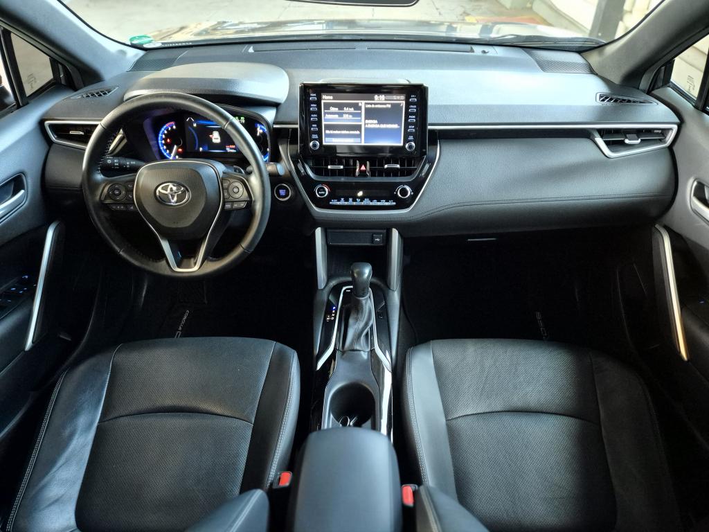 TOYOTA Corolla Cross - Foto